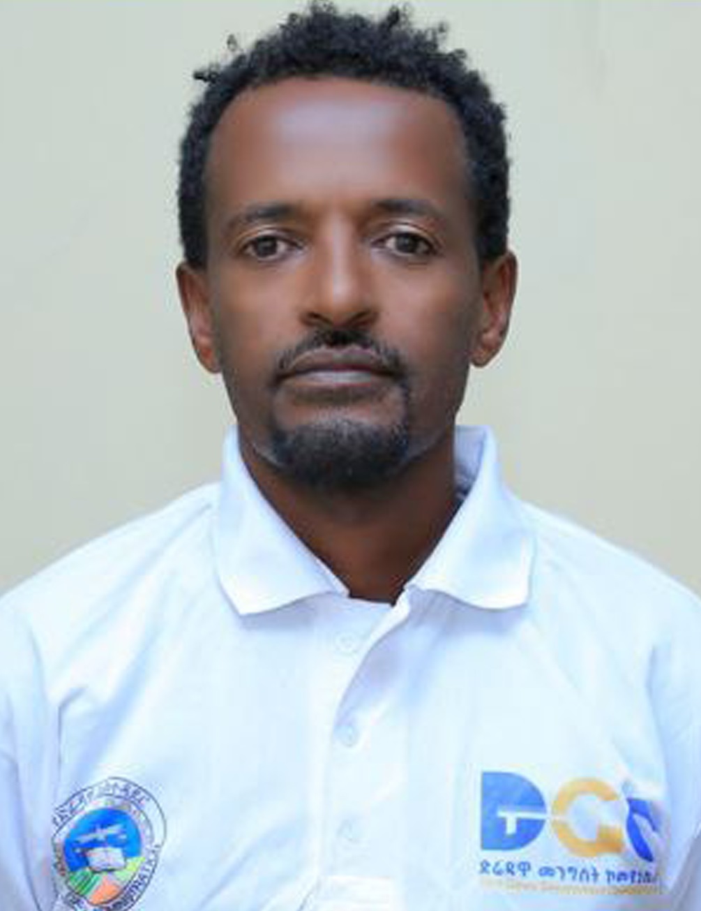 የስነ-ምግባር ባለሞያ - አበበ ወንደሰን