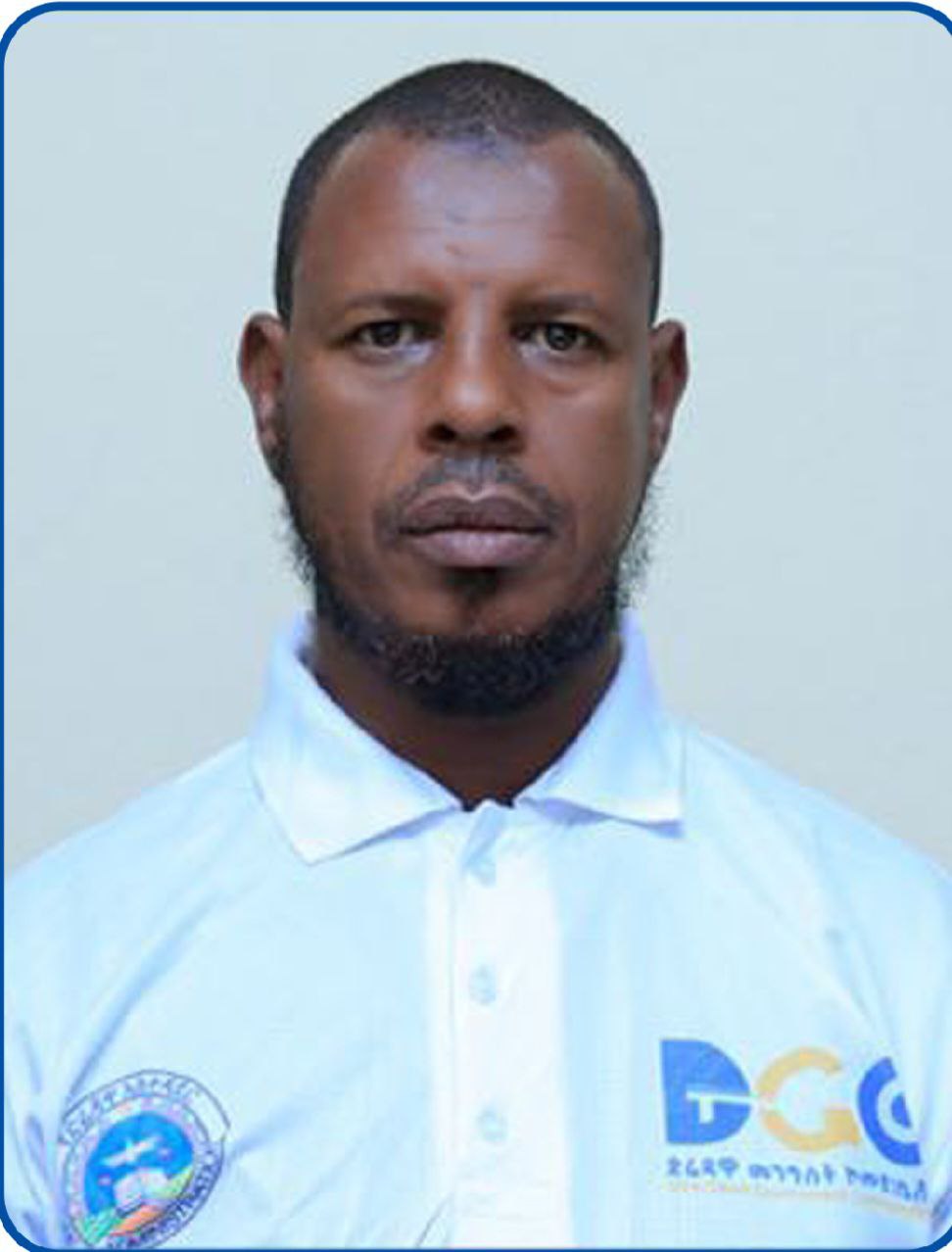 የሶማልኛ ቋንቋ የፕሬስ ስራዏች ከፍተኛ አዘጋጅ - ሻይብ ጣሂር